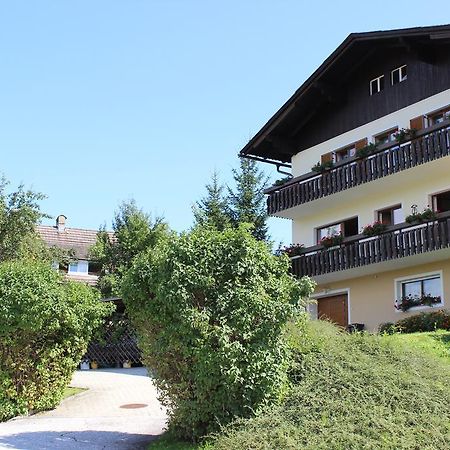 Dreimaderlhaus Apartamento Velden am Wörthersee Exterior foto