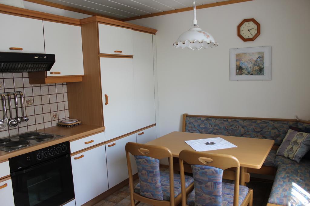 Dreimaderlhaus Apartamento Velden am Wörthersee Exterior foto