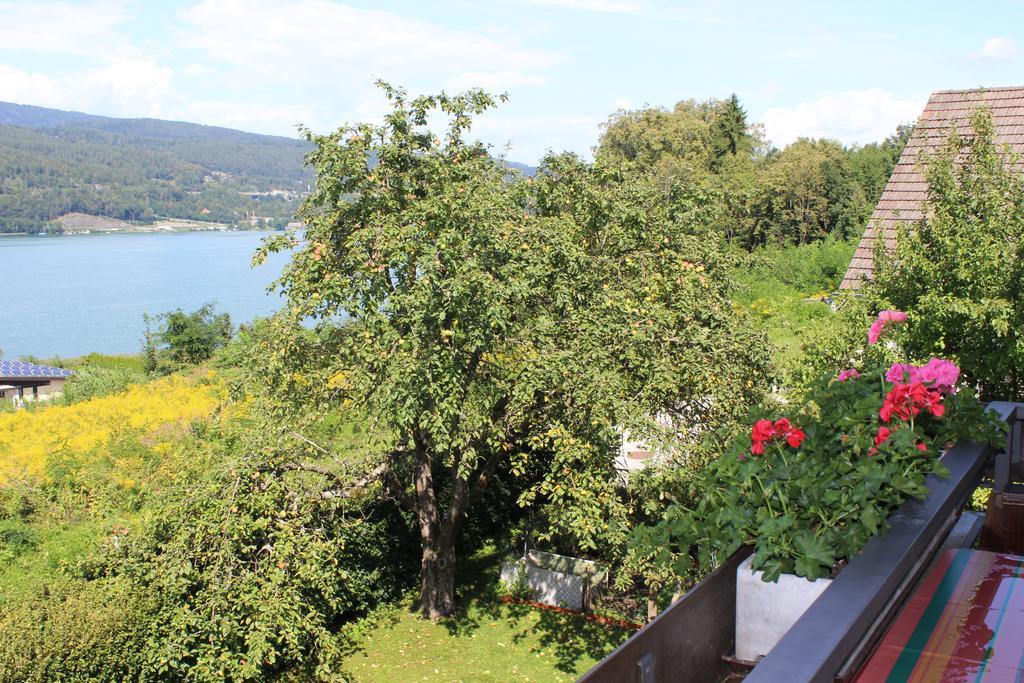 Dreimaderlhaus Apartamento Velden am Wörthersee Exterior foto